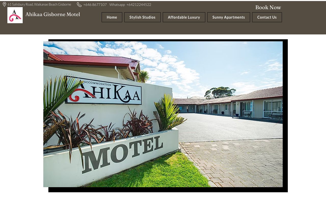 Preview of Ahi Kaa's website