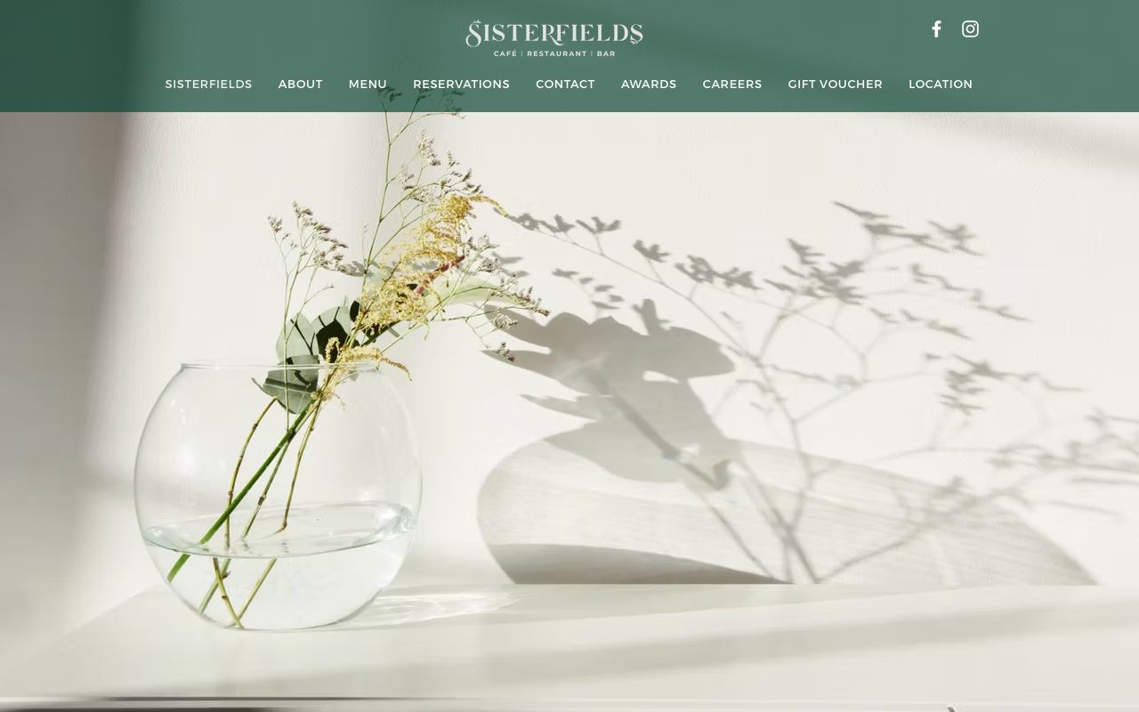 Preview of Sisterfield's Restaurant Cafe and Bar's website